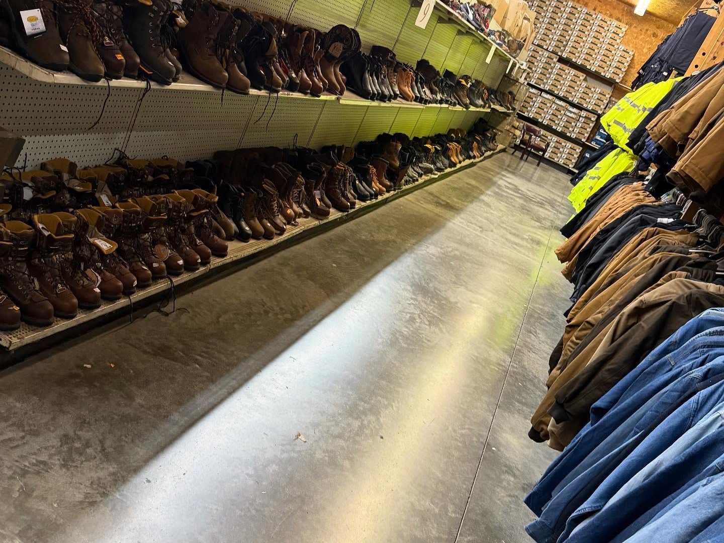 SALE BOOTS & JACKETS